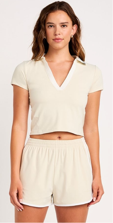 Cream Yoga Kira Dolphin Shorts