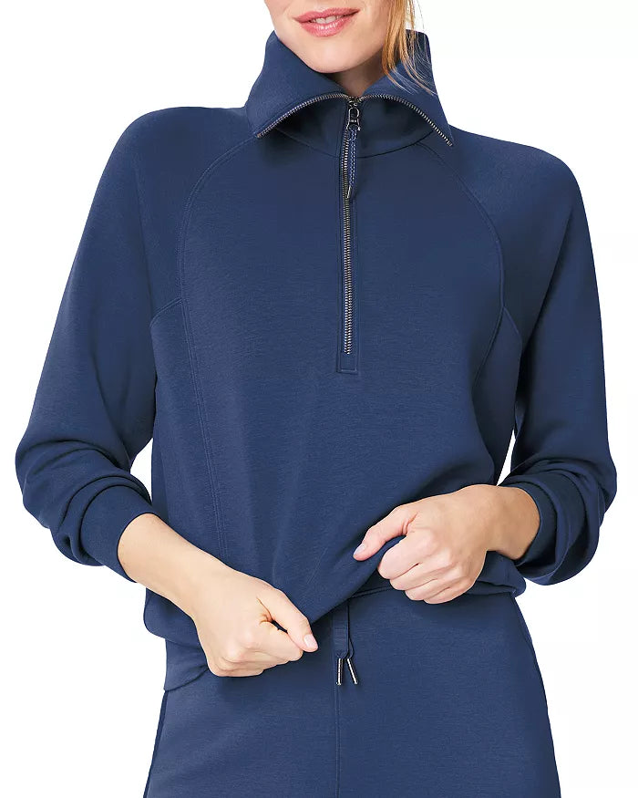 Spanx: Air Essentials Half Zip