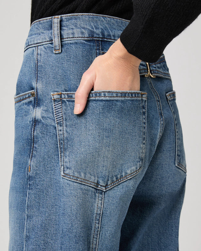 Paige Arellia 32in Back seams and Buckle