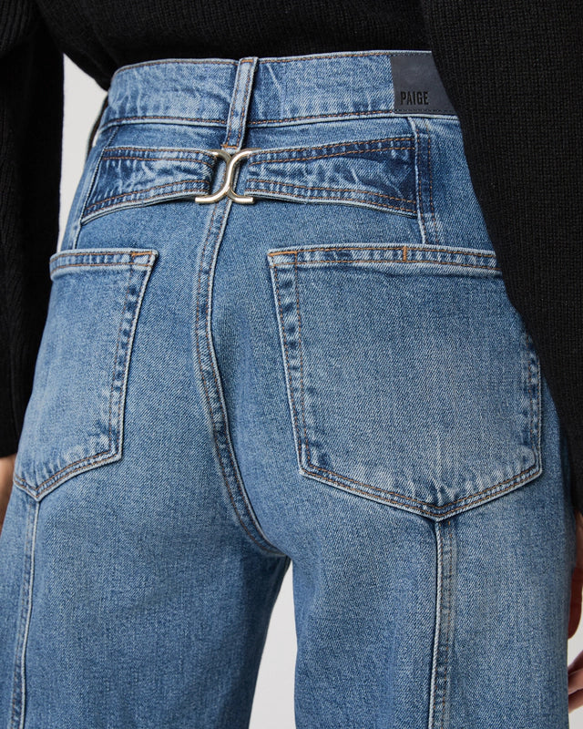 Paige Arellia 32in Back seams and Buckle