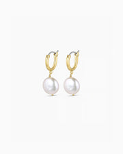 Gorjana Reese Pearl Huggie