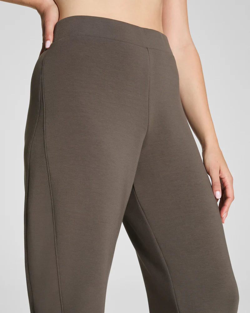 Spanx Air Essentials Barrel Pant