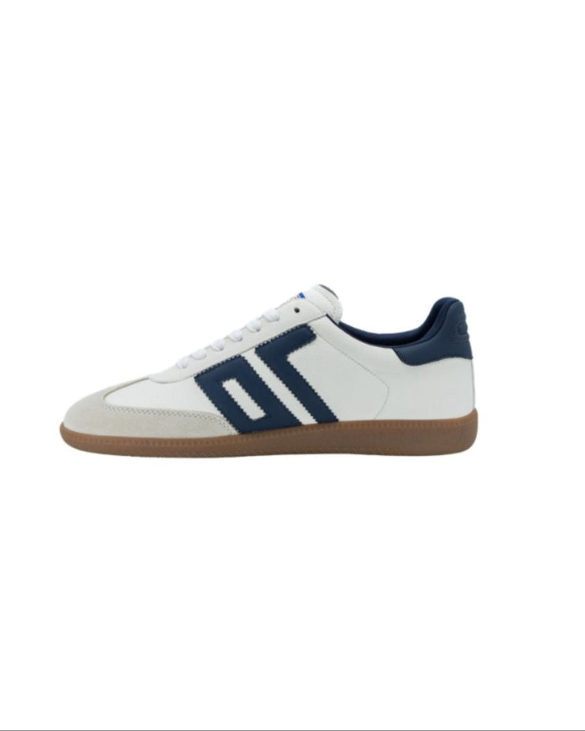 Back 70 Cloud Sneaker