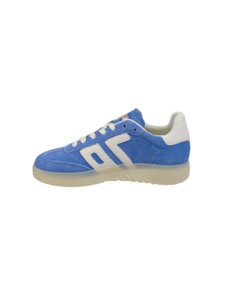 Back 70 Boston Sneaker