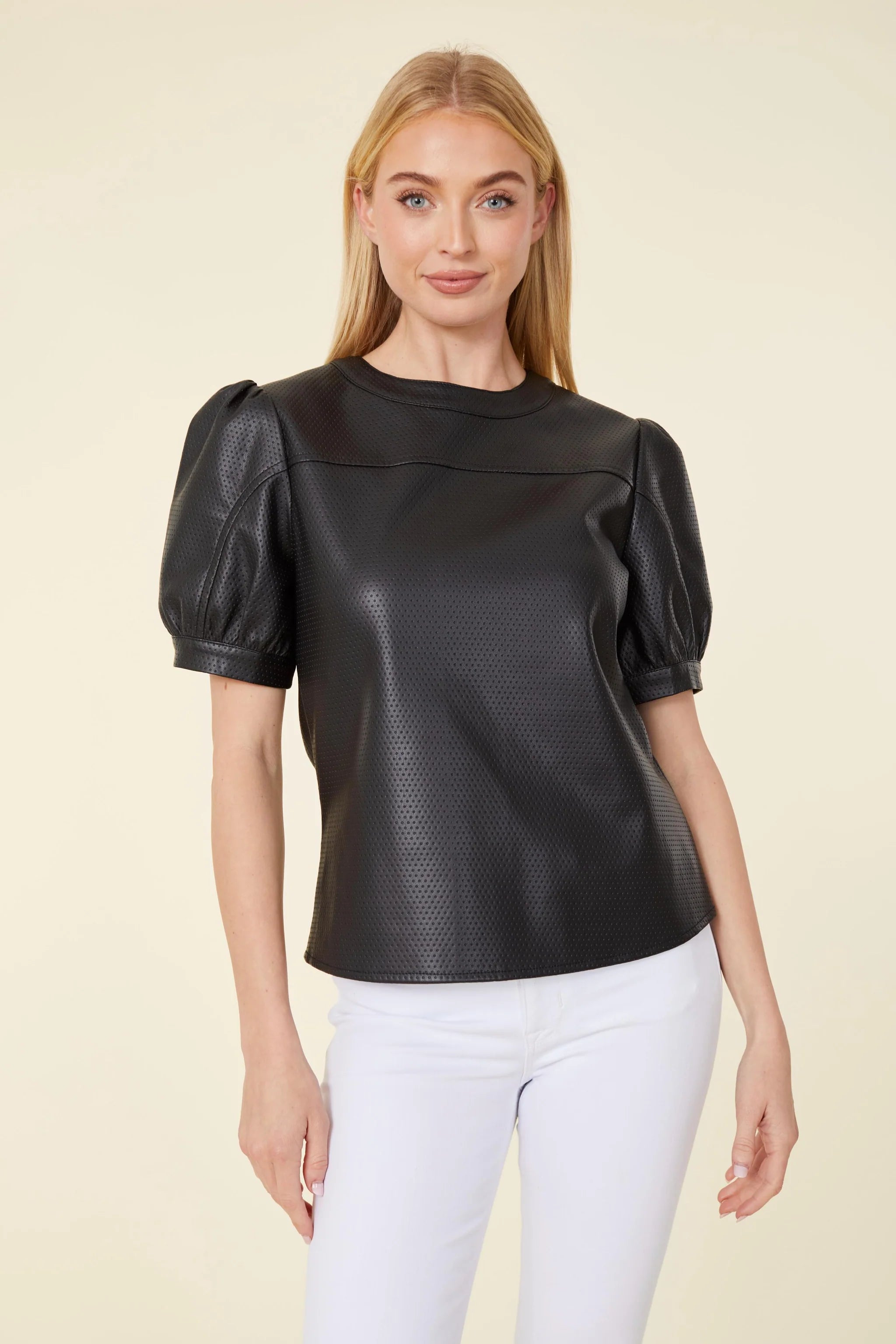 Dolce Cabo VL Perforated Puff Sleeve Top