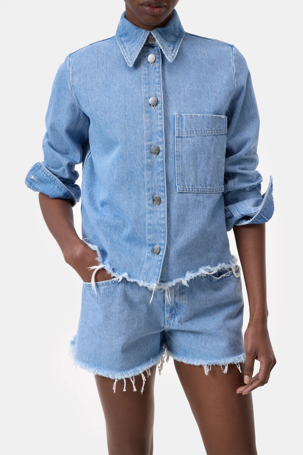 Closed Short Jacket