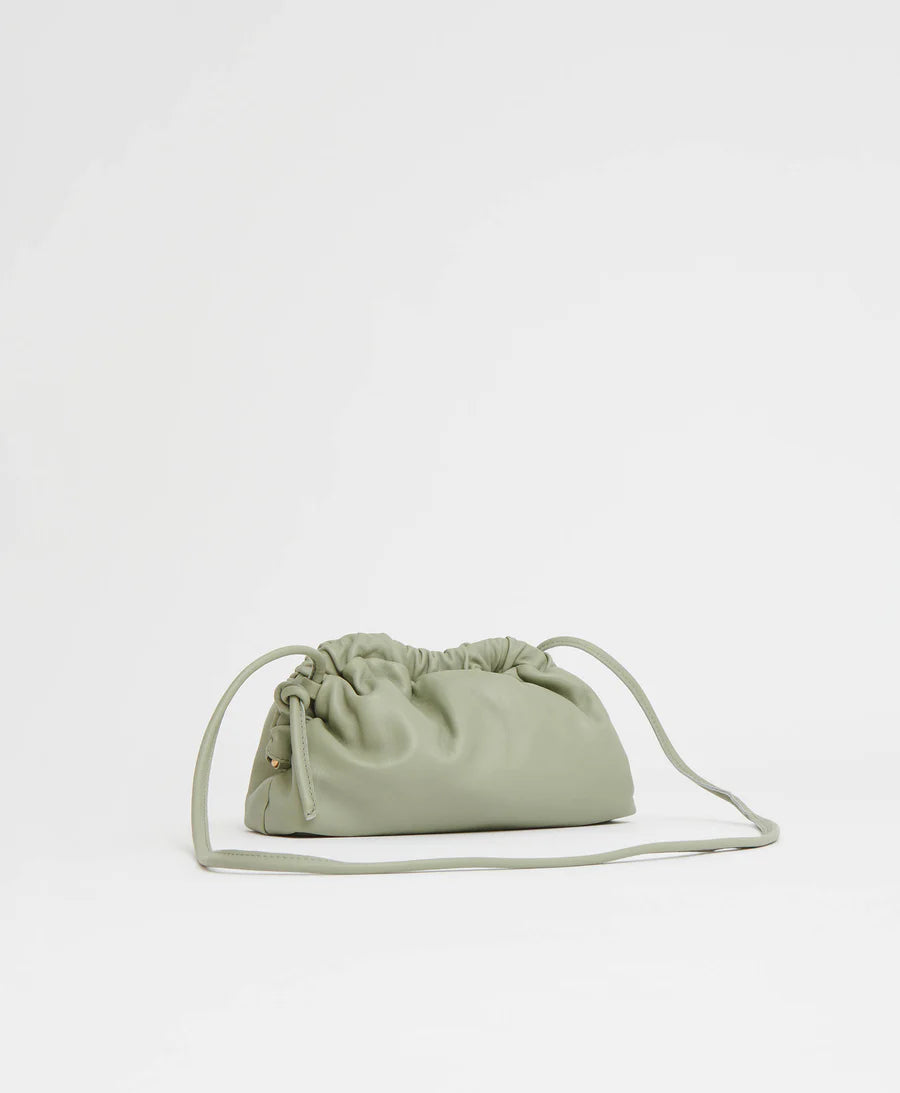 Mansur Gavriel: Mini Cloud Clutch