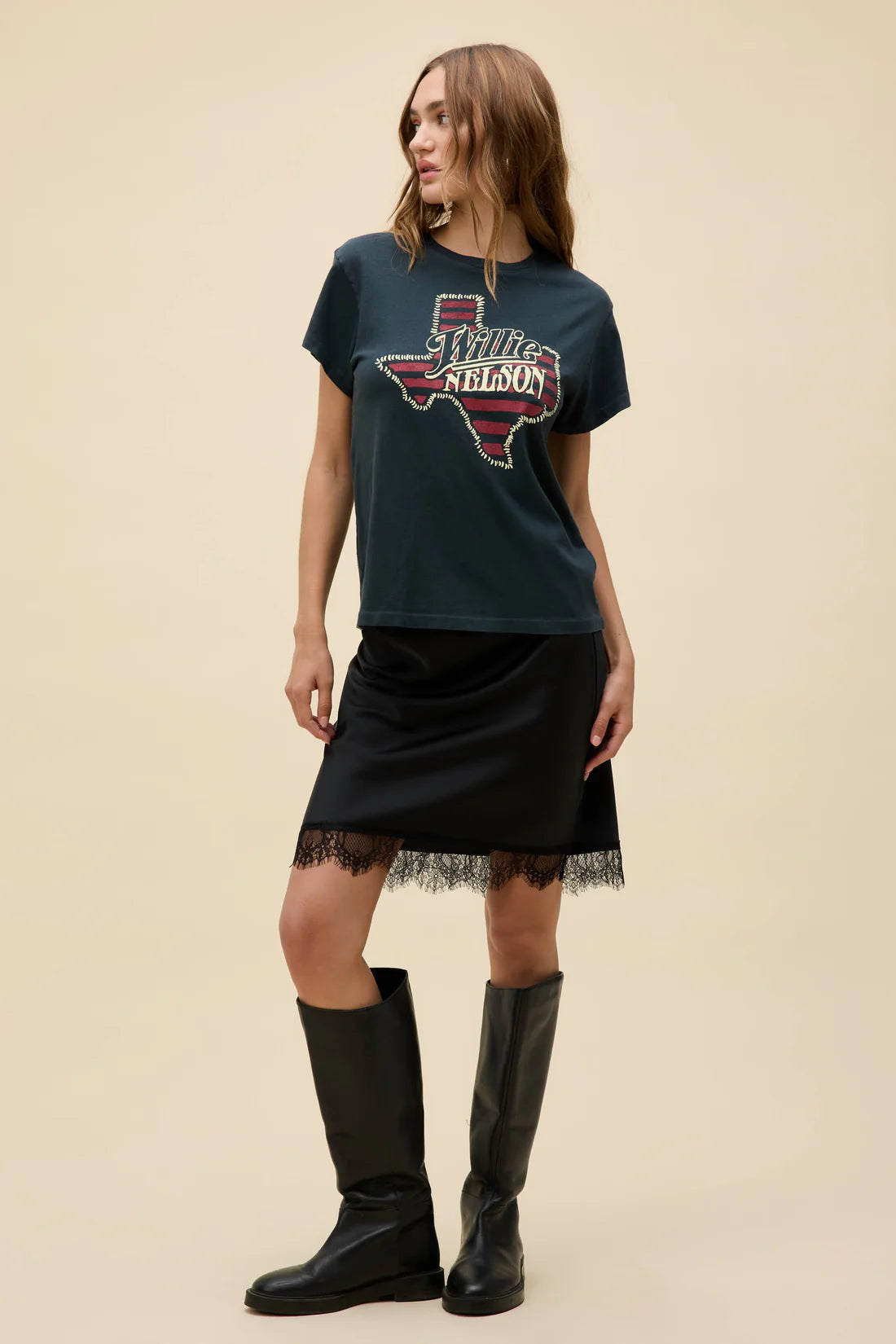 Day Dreamer Willie Nelson Texas Stripes Tour Tee