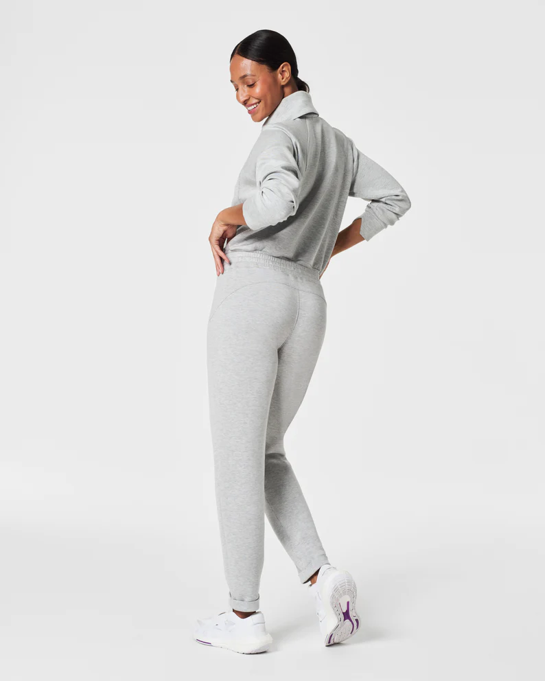 Spanx Air Essentials Tapered Pant